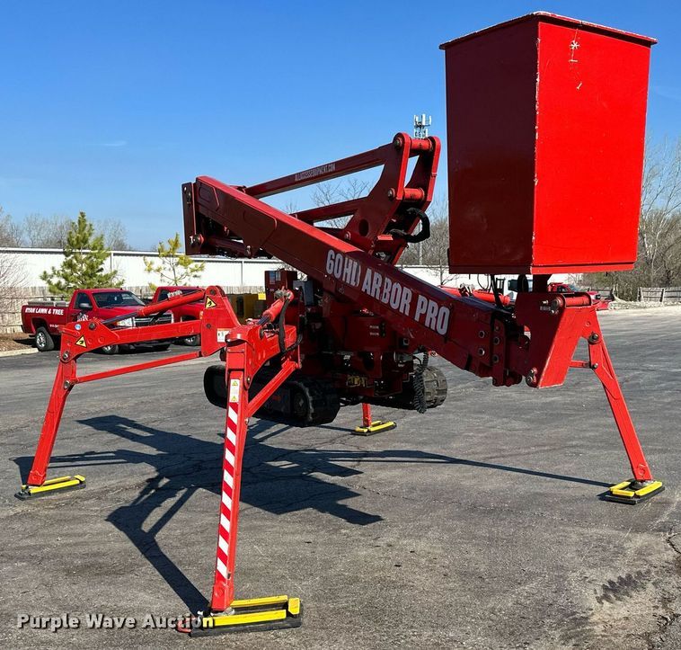 image for item LN9436 2016 CMC S19HD  boom lift