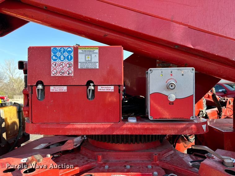 image for item LN9436 2016 CMC S19HD  boom lift