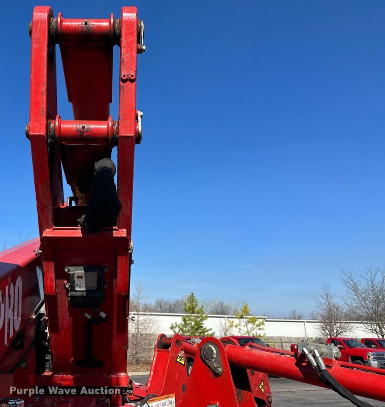 image for item LN9436 2016 CMC S19HD  boom lift