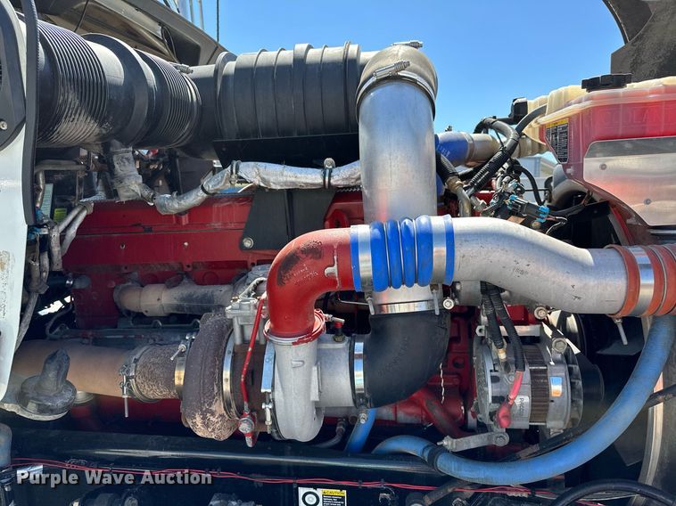 image for item LR9617 2009 Kenworth T800  dump truck