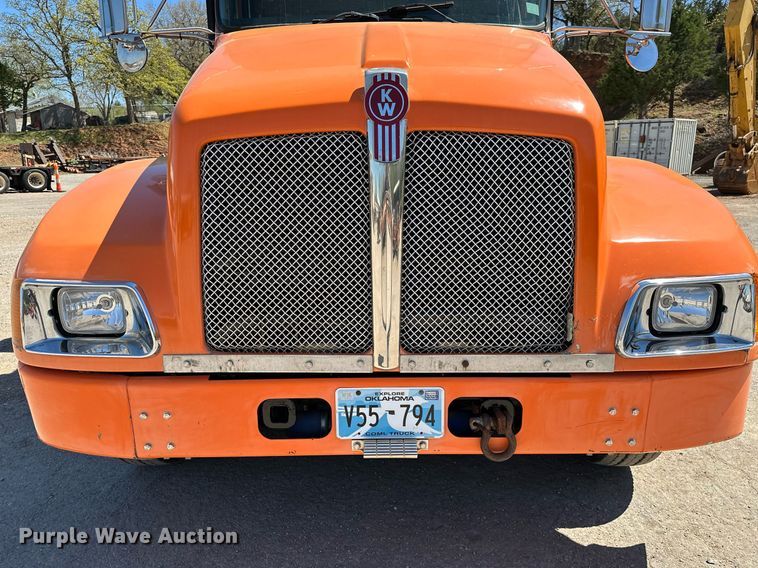 image for item LR9684 2008 Kenworth T300  dump truck