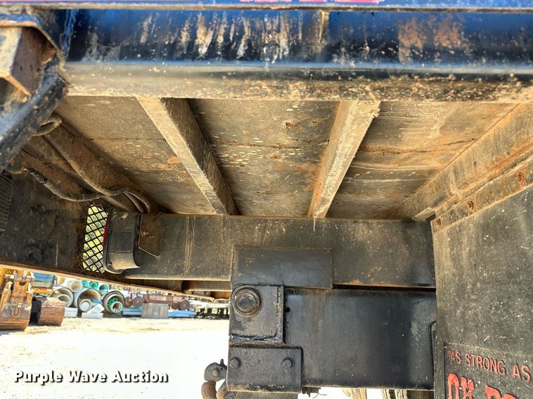 image for item LR9684 2008 Kenworth T300  dump truck