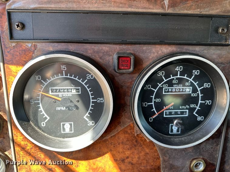 image for item LR9684 2008 Kenworth T300  dump truck