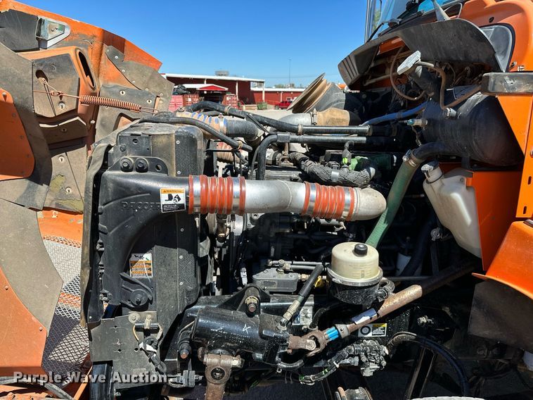 image for item LR9684 2008 Kenworth T300  dump truck