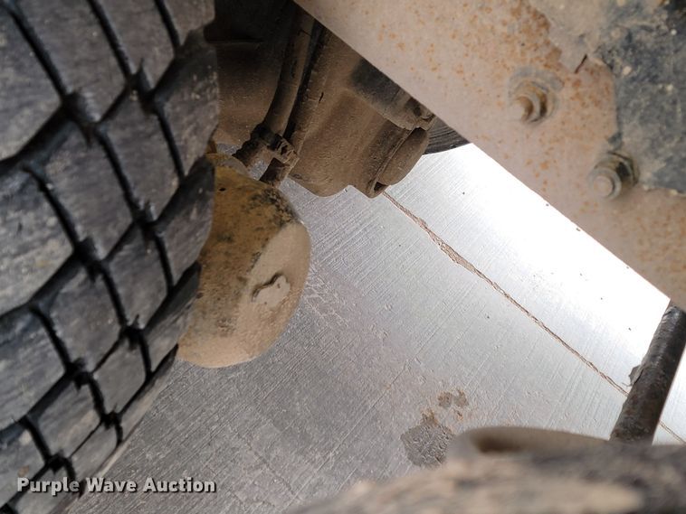 image for item LV9456 2006 Kenworth W900  ready mix truck