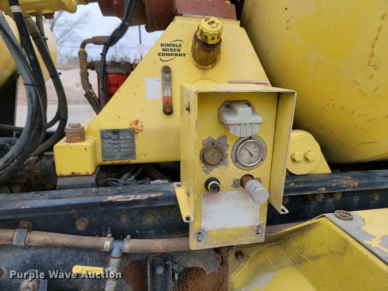 image for item LV9456 2006 Kenworth W900  ready mix truck