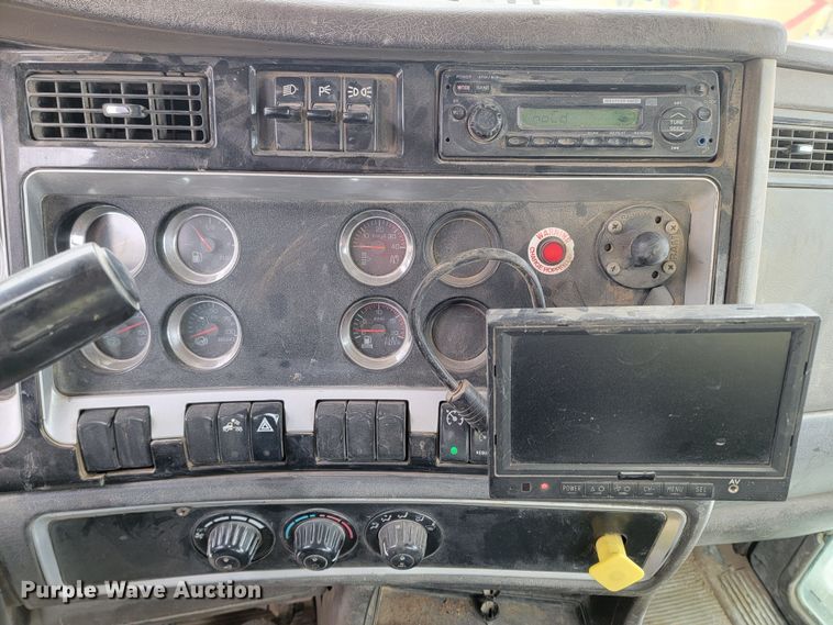 image for item LV9456 2006 Kenworth W900  ready mix truck