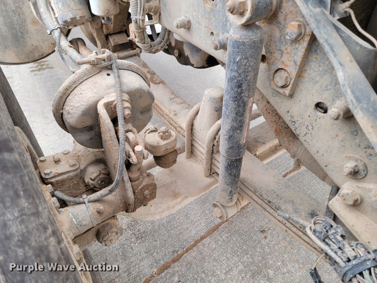 image for item LV9456 2006 Kenworth W900  ready mix truck