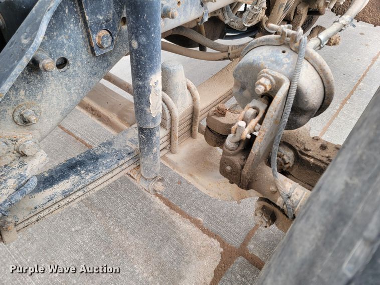 image for item LV9456 2006 Kenworth W900  ready mix truck