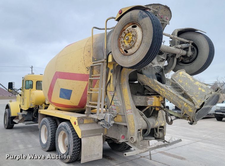 image for item LV9457 1999 Kenworth W900  ready mix truck