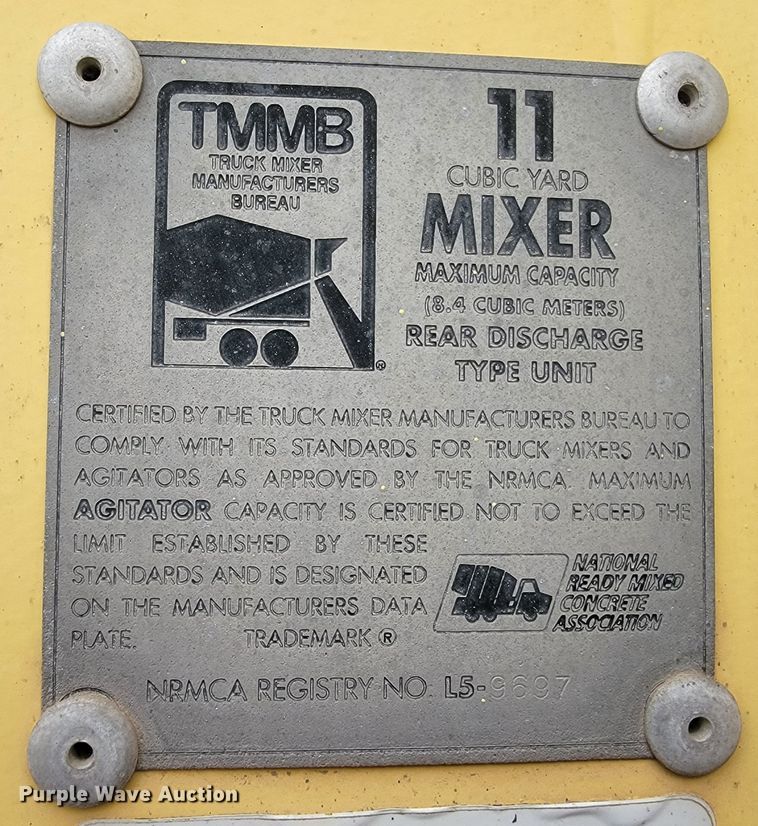 image for item LV9457 1999 Kenworth W900  ready mix truck