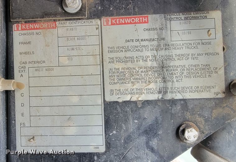 image for item LV9457 1999 Kenworth W900  ready mix truck