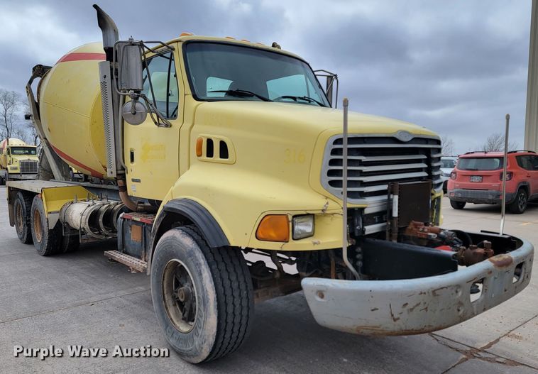 image for item LV9458 2002 Sterling LT8500  ready mix truck