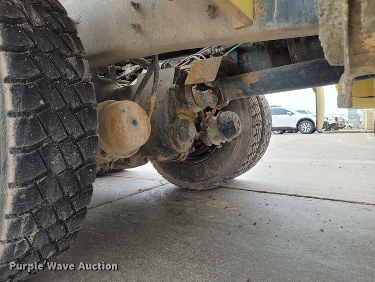 image for item LV9458 2002 Sterling LT8500  ready mix truck