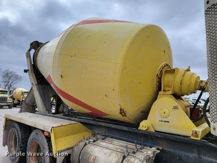 image for item LV9458 2002 Sterling LT8500  ready mix truck