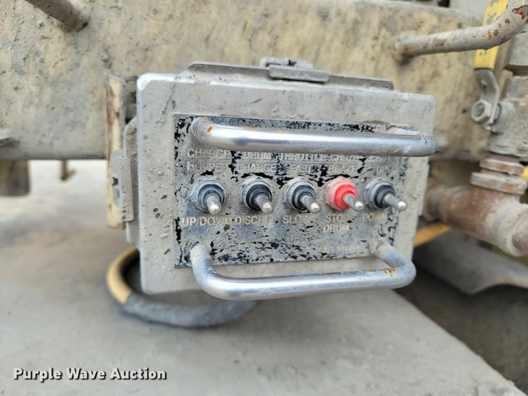 image for item LV9458 2002 Sterling LT8500  ready mix truck