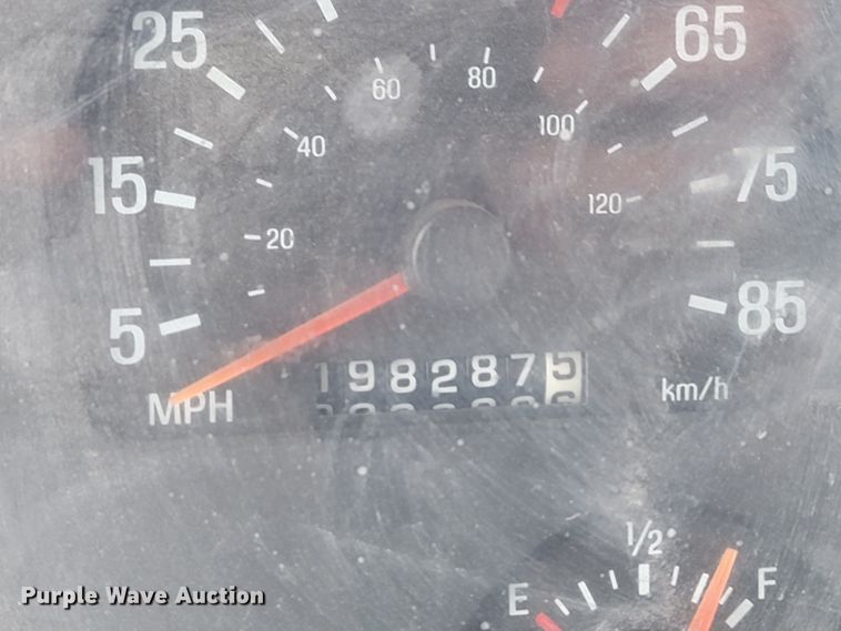 image for item LV9458 2002 Sterling LT8500  ready mix truck