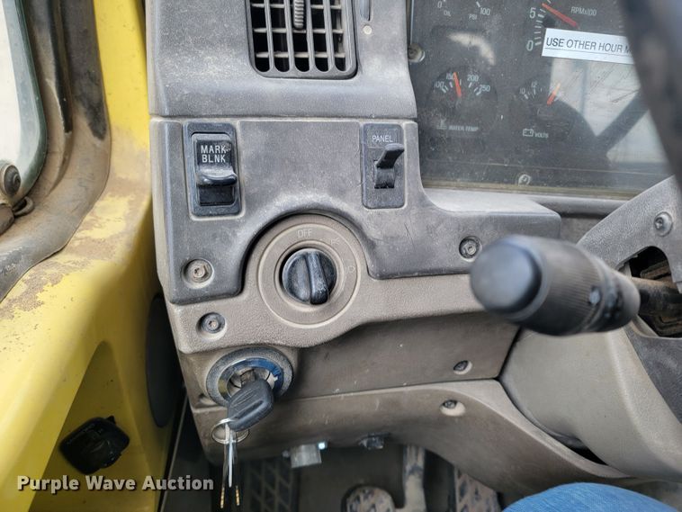 image for item LV9458 2002 Sterling LT8500  ready mix truck