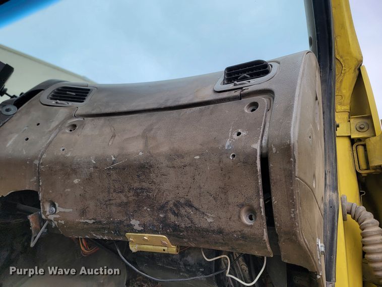 image for item LV9458 2002 Sterling LT8500  ready mix truck