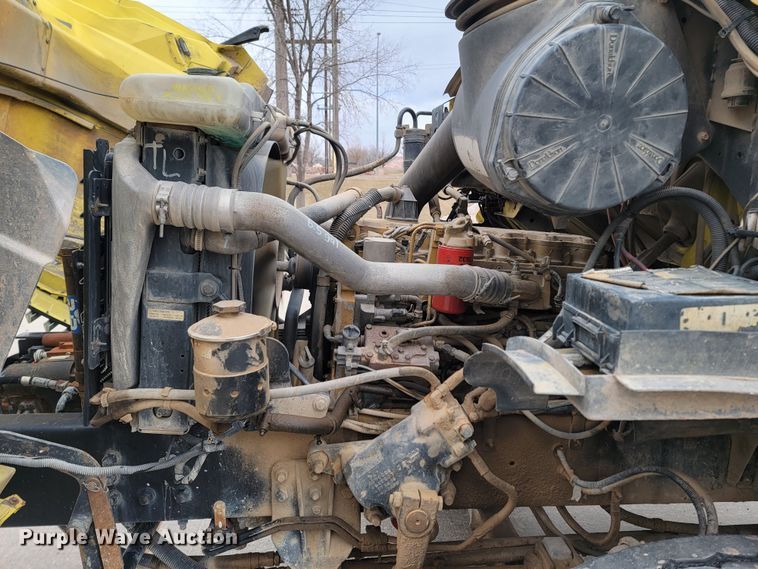 image for item LV9458 2002 Sterling LT8500  ready mix truck