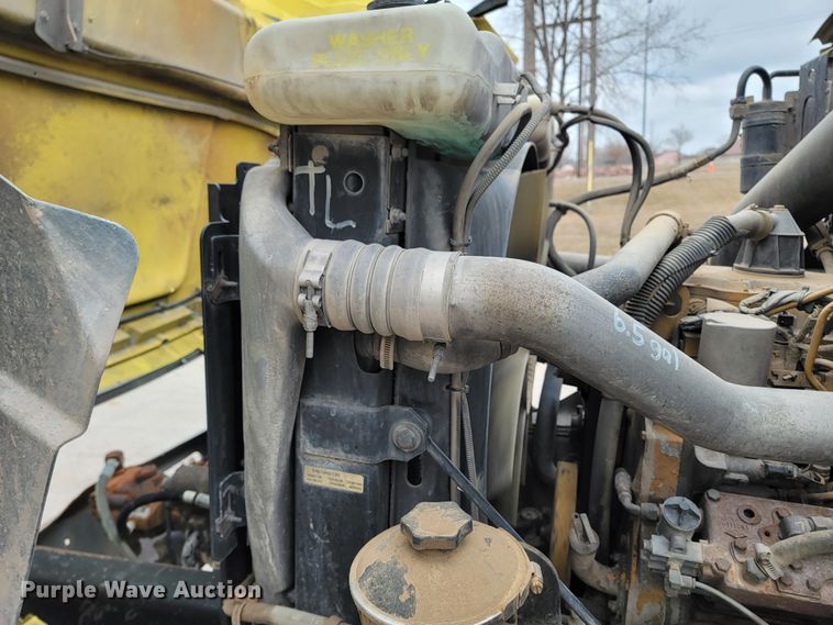 image for item LV9458 2002 Sterling LT8500  ready mix truck