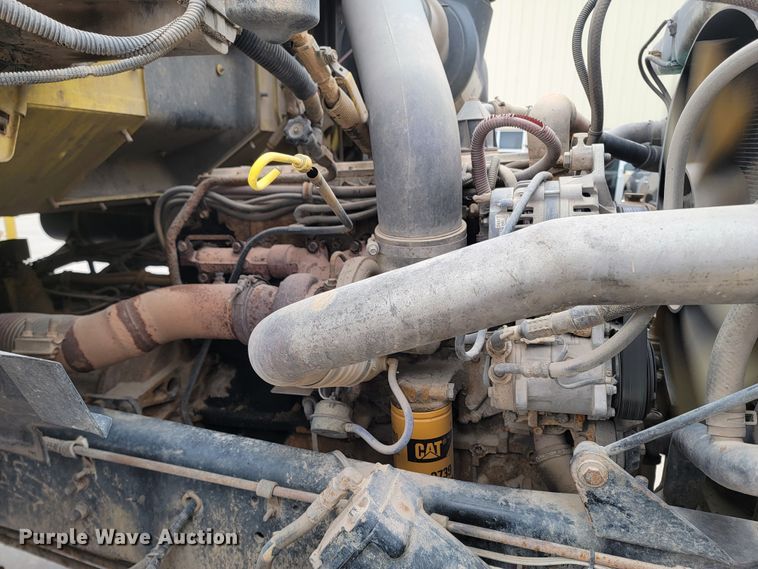 image for item LV9458 2002 Sterling LT8500  ready mix truck