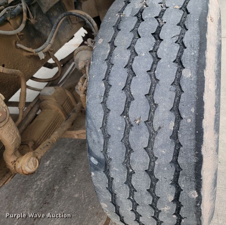 image for item LV9458 2002 Sterling LT8500  ready mix truck