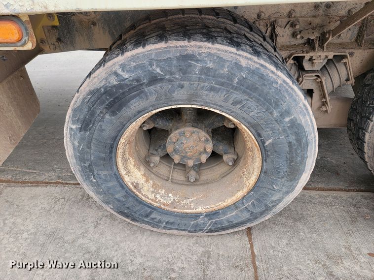 image for item LV9458 2002 Sterling LT8500  ready mix truck