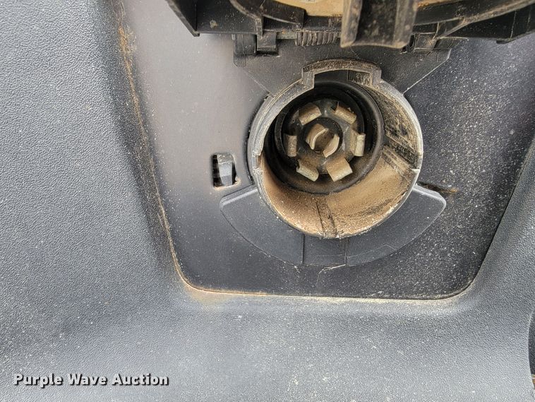 image for item LV9459 2013 GMC Sierra 1500  Ext. Cab pickup truck