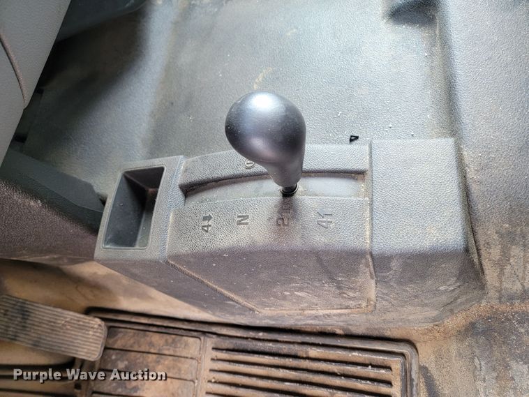 image for item LV9459 2013 GMC Sierra 1500  Ext. Cab pickup truck