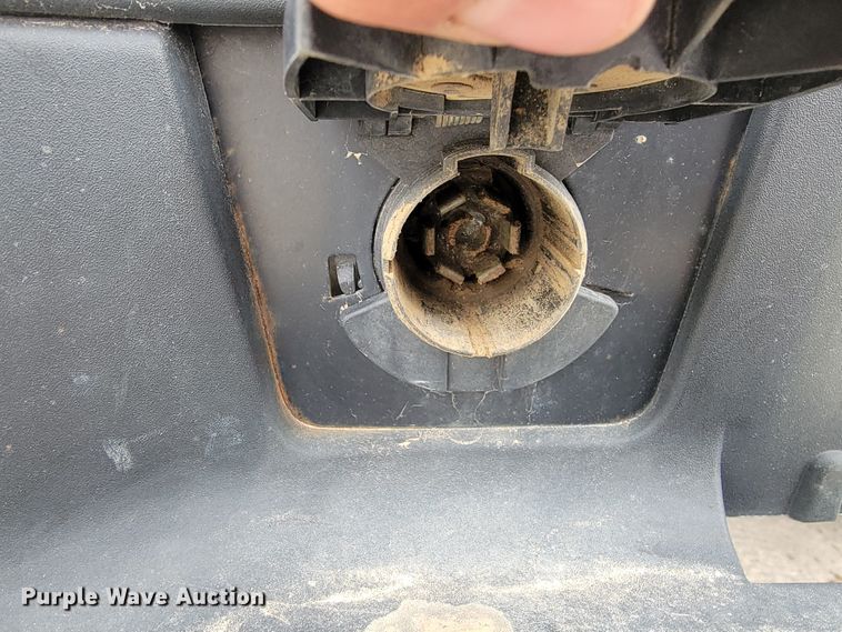 image for item LV9460 2013 GMC Sierra 2500HD  Ext. Cab pickup truck