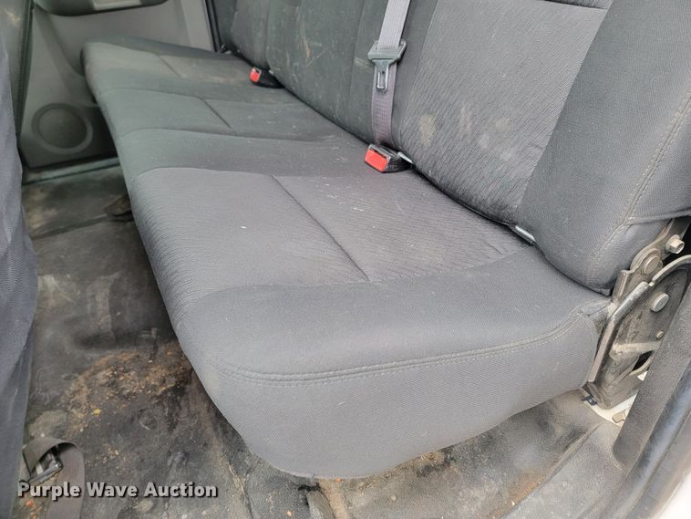 image for item LV9460 2013 GMC Sierra 2500HD  Ext. Cab pickup truck