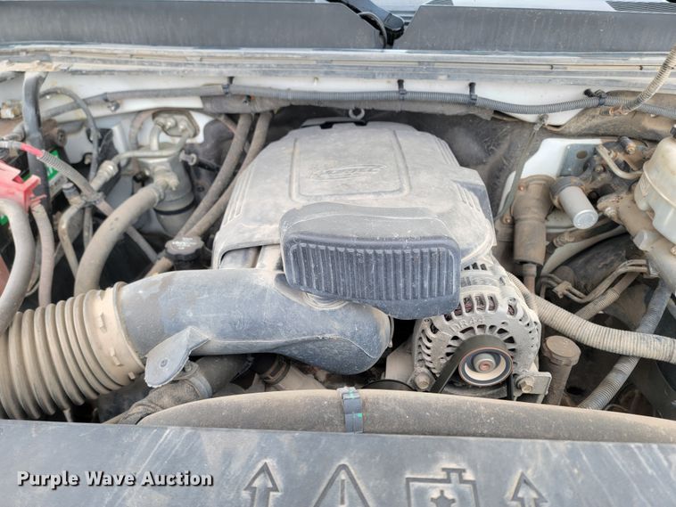 image for item LV9460 2013 GMC Sierra 2500HD  Ext. Cab pickup truck