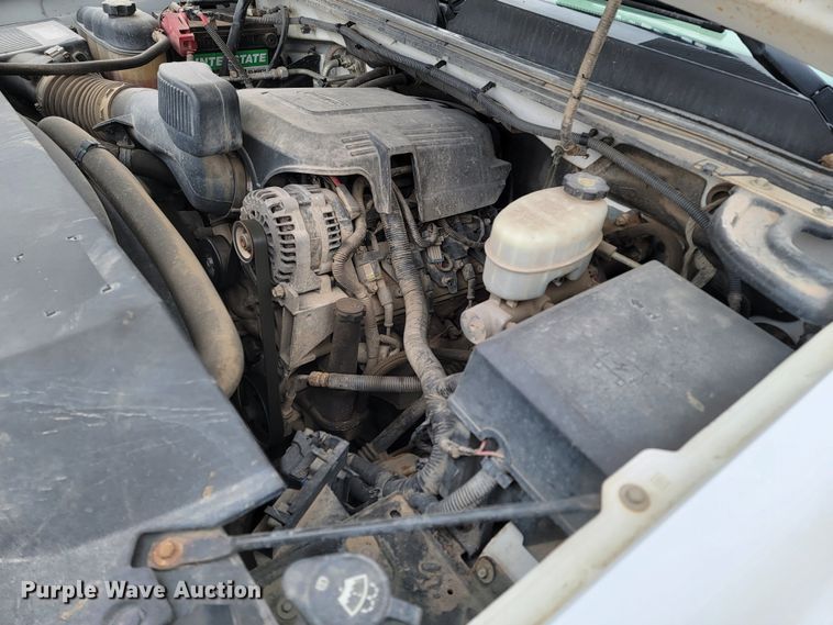 image for item LV9460 2013 GMC Sierra 2500HD  Ext. Cab pickup truck