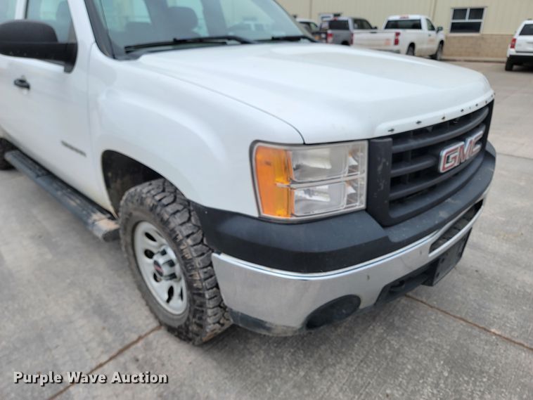 image for item LV9461 2012 GMC Sierra 1500  Crew Cab pickup truck