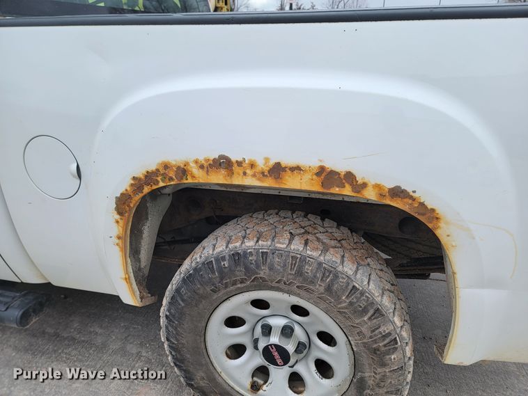 image for item LV9461 2012 GMC Sierra 1500  Crew Cab pickup truck