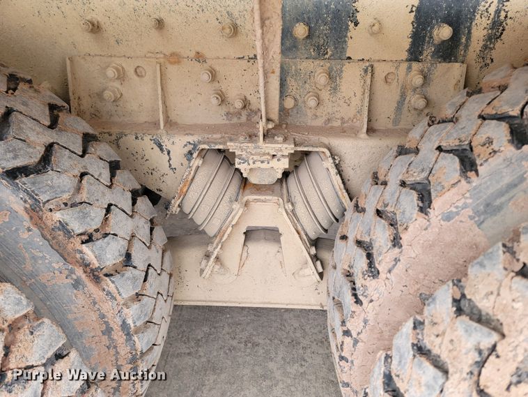 image for item LV9462 2000 Kenworth W900B  ready mix truck