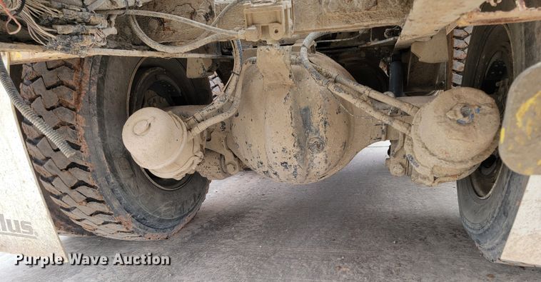 image for item LV9462 2000 Kenworth W900B  ready mix truck