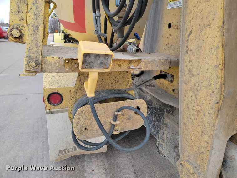 image for item LV9462 2000 Kenworth W900B  ready mix truck