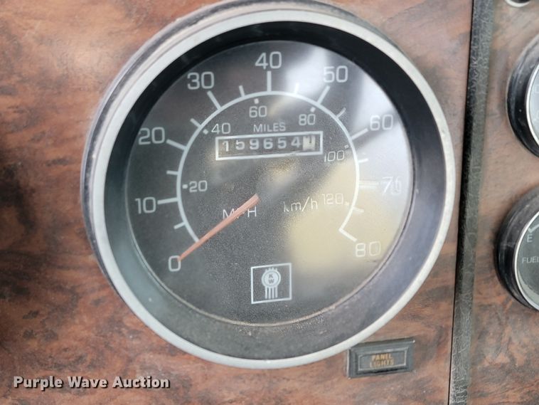 image for item LV9462 2000 Kenworth W900B  ready mix truck