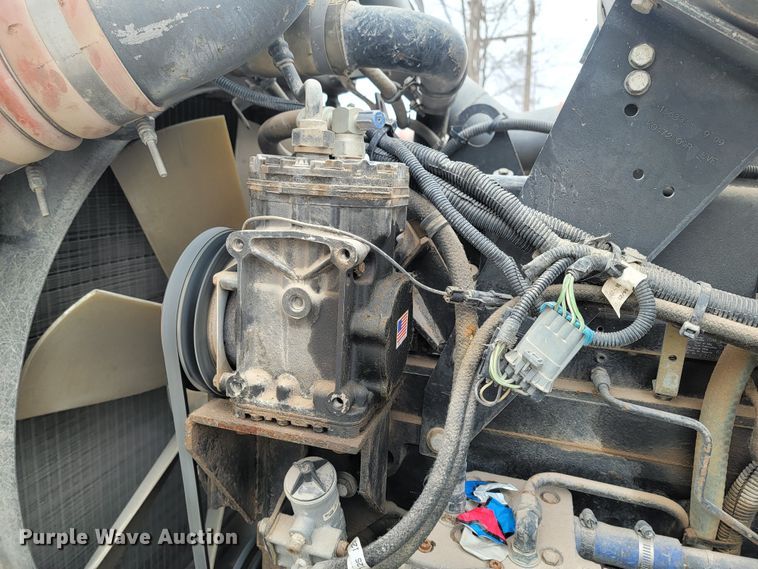 image for item LV9462 2000 Kenworth W900B  ready mix truck