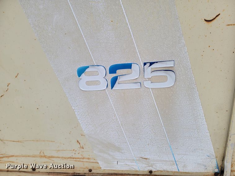 image for item LV9463 1989 Ingersoll Rand 825  air compressor