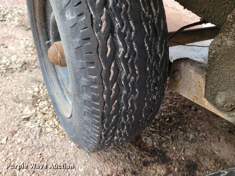 image for item LV9463 1989 Ingersoll Rand 825  air compressor