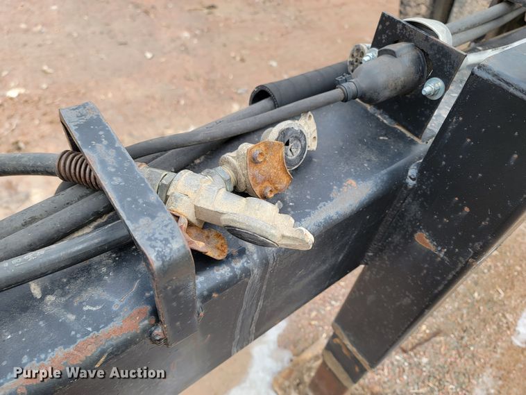 image for item LV9464 1991  flatbed trailer with dolly