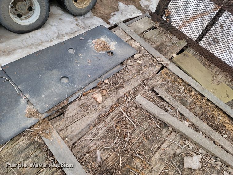 image for item LV9464 1991  flatbed trailer with dolly