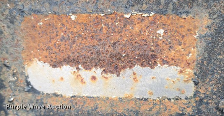 image for item LV9464 1991  flatbed trailer with dolly