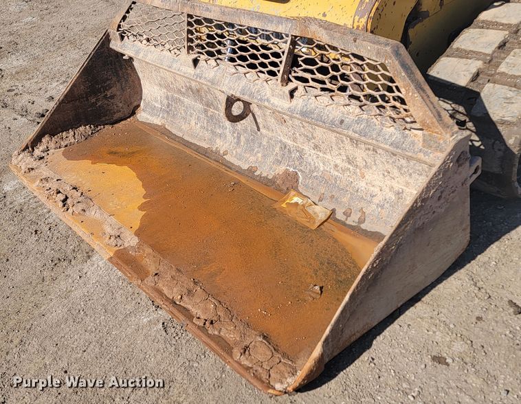 image for item LV9471 2012 Caterpillar 279C2  tracked skid steer loader