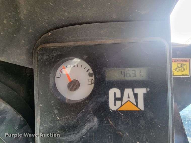 image for item LV9471 2012 Caterpillar 279C2  tracked skid steer loader