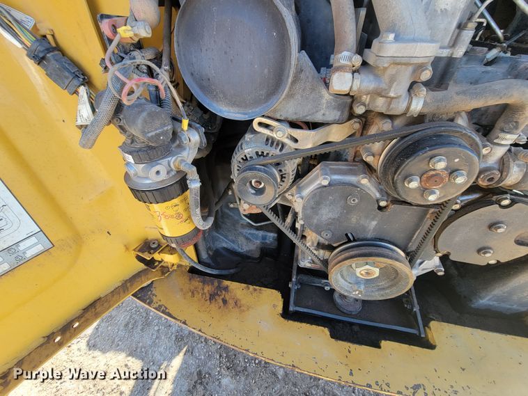 image for item LV9471 2012 Caterpillar 279C2  tracked skid steer loader