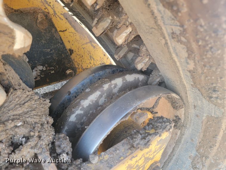 image for item LV9471 2012 Caterpillar 279C2  tracked skid steer loader